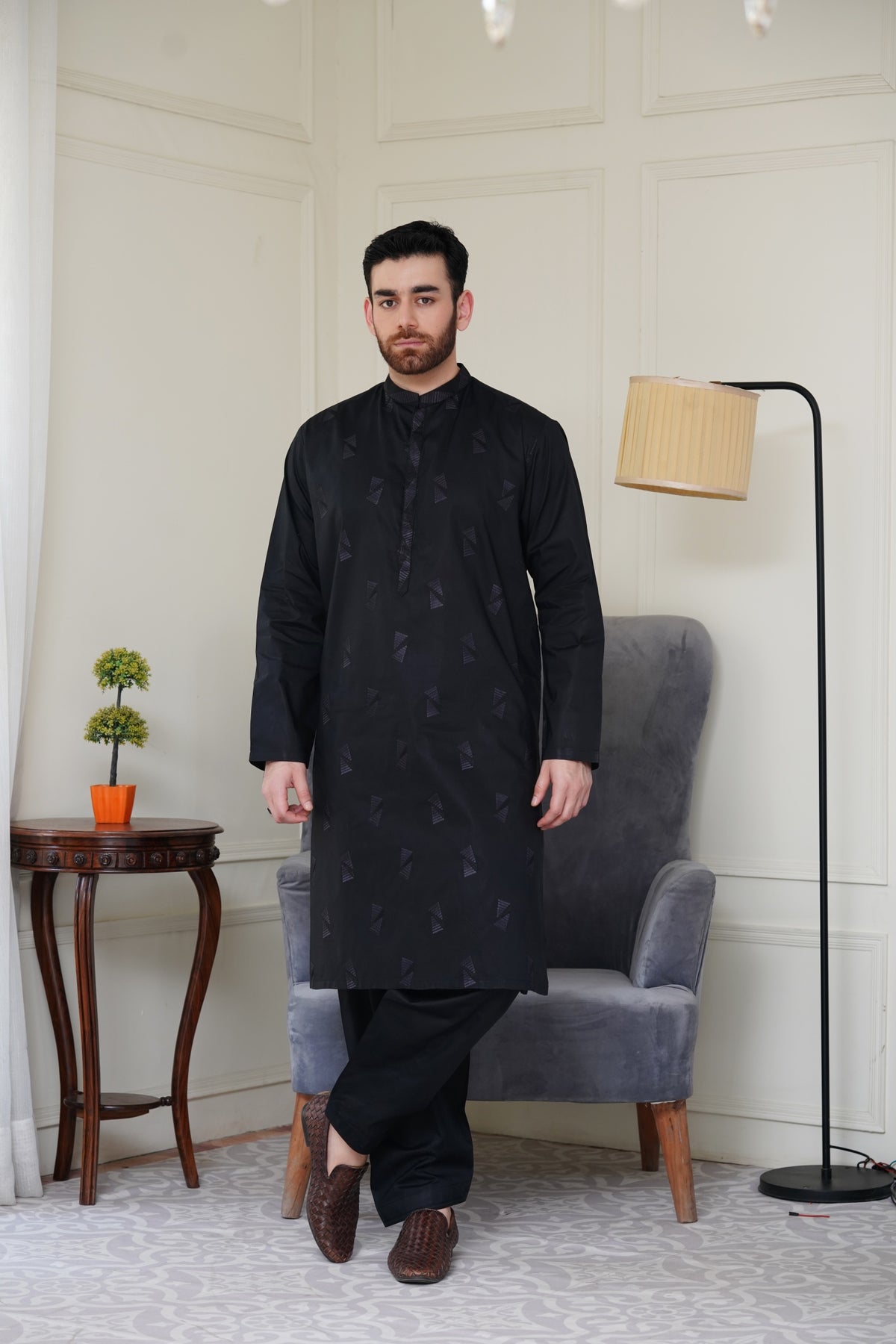 Men Embroidered Unstitch Kameez Shalwar Code:AK-7129